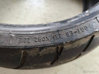 Metzeler 210/40-18 73H ME880 - 4