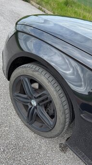 Audi A4 B8 2.0 TDI 105 kw - 4