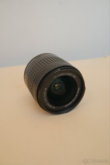Nikon D5600 + objektiv Nikkor 18-55mm - 4