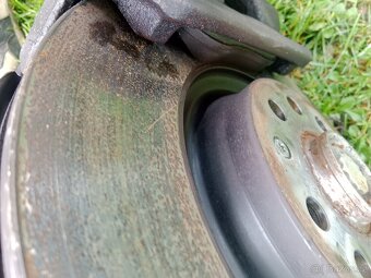 Přední náprava Superb 3  DCC podvozek 340mm brzdy - 4