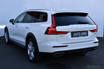 Volvo V60 2.0 B4 AWD Cross Country LED Kamera - 4