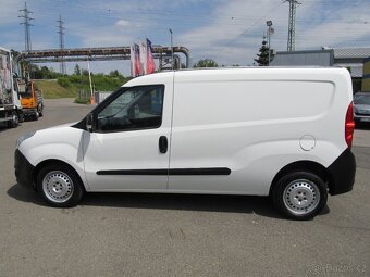 Opel Combo 1.4 JET CNG ČR 2.maj serviska - 4