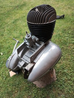 Prodám motor po GO na motocykl Jawa 250/559 panelka - 4