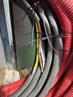 PRODÁM KABEL AYKY 4 X 35 60M - 4