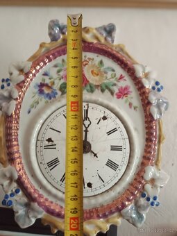 Starožitné porcelánové hodiny - 4