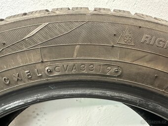 Zimní pneu TOYO SNOWPROX S943 185/60 R16 86H - 4