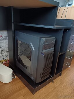 Černý psací stůl - 4