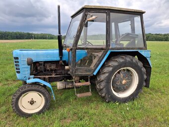Traktor Zetor 4011 – pojízdný - 4