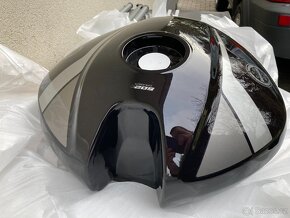 Nádrž Benelli 502C Cruiser - 4