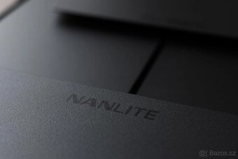 Profi LED světlo Nanlite Mixpanel 150 RGBWW  - 4