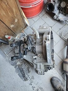 Škoda Rapid sedan a spaceback. - 4