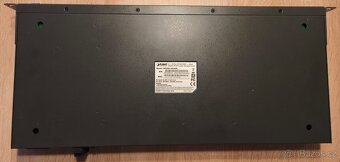 Administrovatelný, gigabitový 24 portový switch PLANET - 4