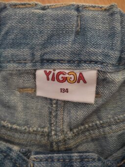 Kraťasy vel. 134 - 4