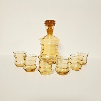 Karafa & panáky, medové sklo - 4