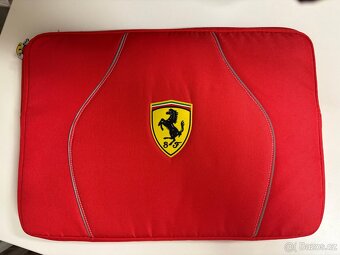 MacBook Pro 13” Retina – 500GB SSD, 8GB RAM - 4