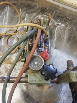 pálicí strojek - 4