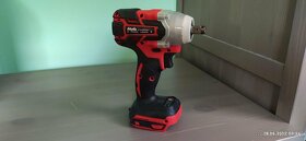 Aku rázový utahovák 1/2" 18V 250Nm - 4