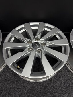 Alu AUDI A3 5x112 17” 8V0601025DE - 4