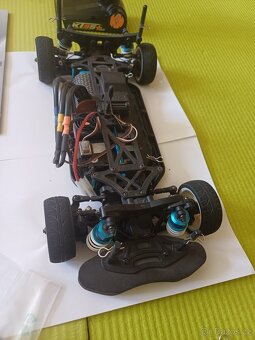 RC auto LRP s10 tc2 - 4