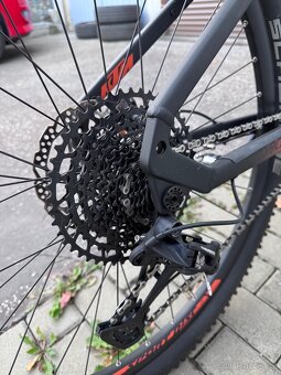 KTM Macina Race 293 - 4