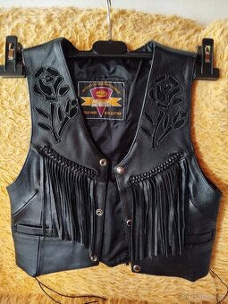 WESTERN - 4