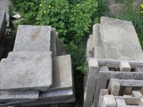 stará kamenná žulová dlažba zápražáky 22,5 m2 - 4