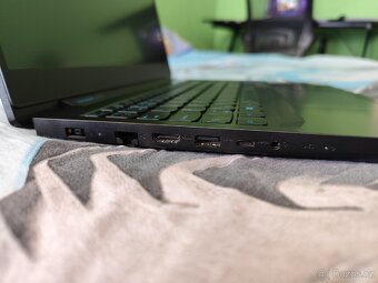 Lenovo IdeaPad Gaming 3 - 4