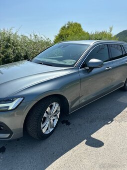 Volvo V60 D3 Momentum 2.0 diesel │ 2020 - 4