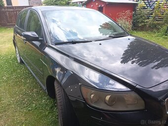 Volvo V50 2.0D (2005) na náhradní díly - 4