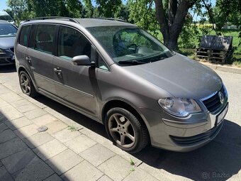 Prodám Volkswagen Touran - 4