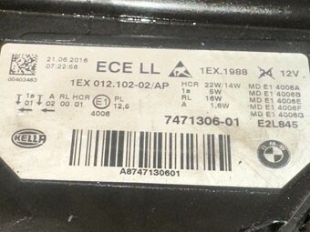 LED pravý xenon 63117419633 747130601 BMW 3 F31 touring 2016 - 4