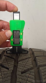 235/40/19 235/40 r19 - 4