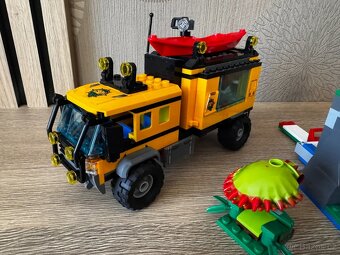 LEGO City 60160 Mobilní laboratoř do džungle - 4
