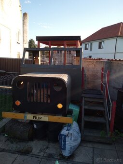 Zahradní herní prvek auto - 4