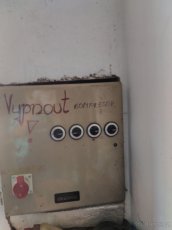 Elektrické vypínače-přepínače. - 4