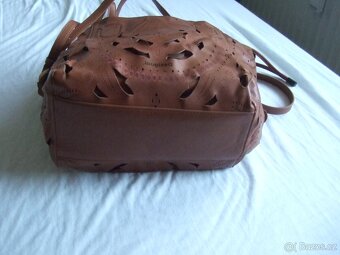 Kabelka Desigual hnědá. - 4