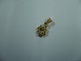 ZLATÝ PŘÍVĚSEK - 4