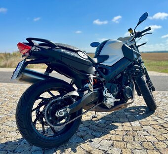 BMW f800r - 4