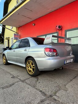 Subaru impreza wrx - 4