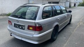 BMW 525i 141kw  e39 touring Titansilber - 4