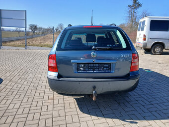 Škoda Octavia 1,6 Klima Tažné - 4