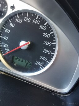 Ford galaxy - 4
