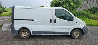Opel vivaro 1,9 dti - 4
