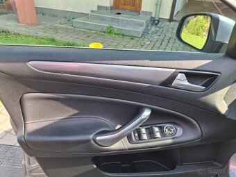 Ford Mondeo Kombi Titanium Plus 1,6 EcoBoost - 4