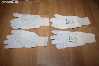 Pracovní rukavice - balíky velikost č. 10 - 4