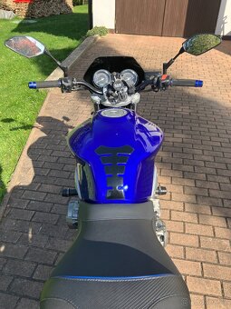 Honda Hornet CB900F - 4