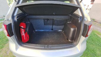Volkswagen Golf Plus - 4