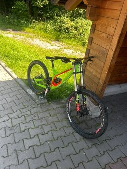 Specialized demo 8 - 4