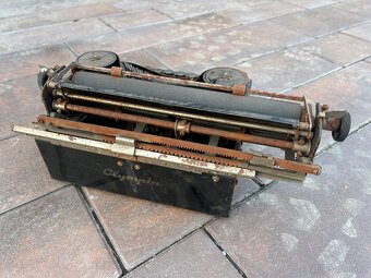 Psací stroj Olympia - 4