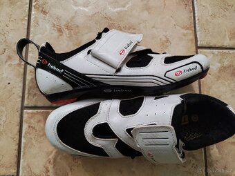 Silniční tretry - 4